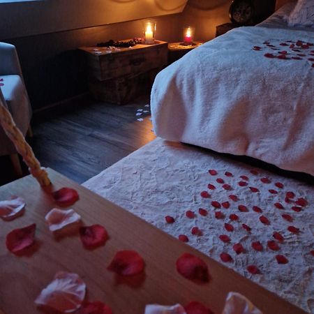 Chalet Industriel Avec Filet Et Spa Sorigny 외부 사진