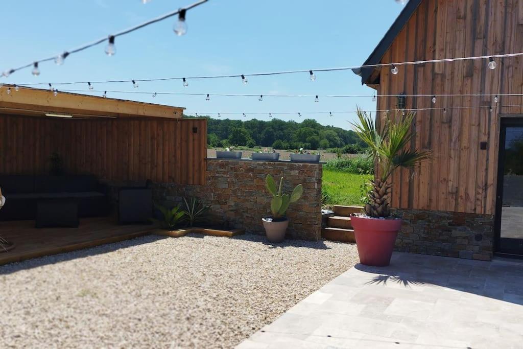 Chalet Industriel Avec Filet Et Spa Sorigny 외부 사진