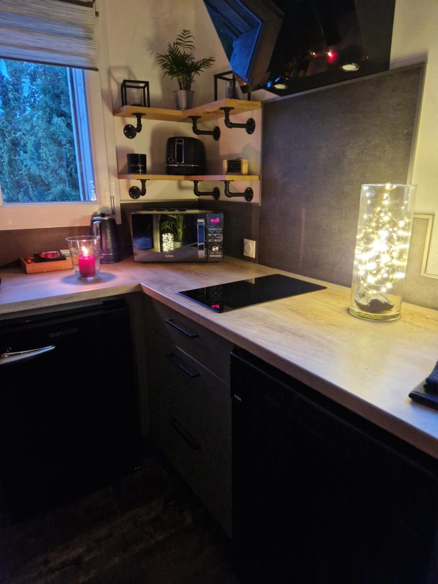 Chalet Industriel Avec Filet Et Spa Sorigny 외부 사진