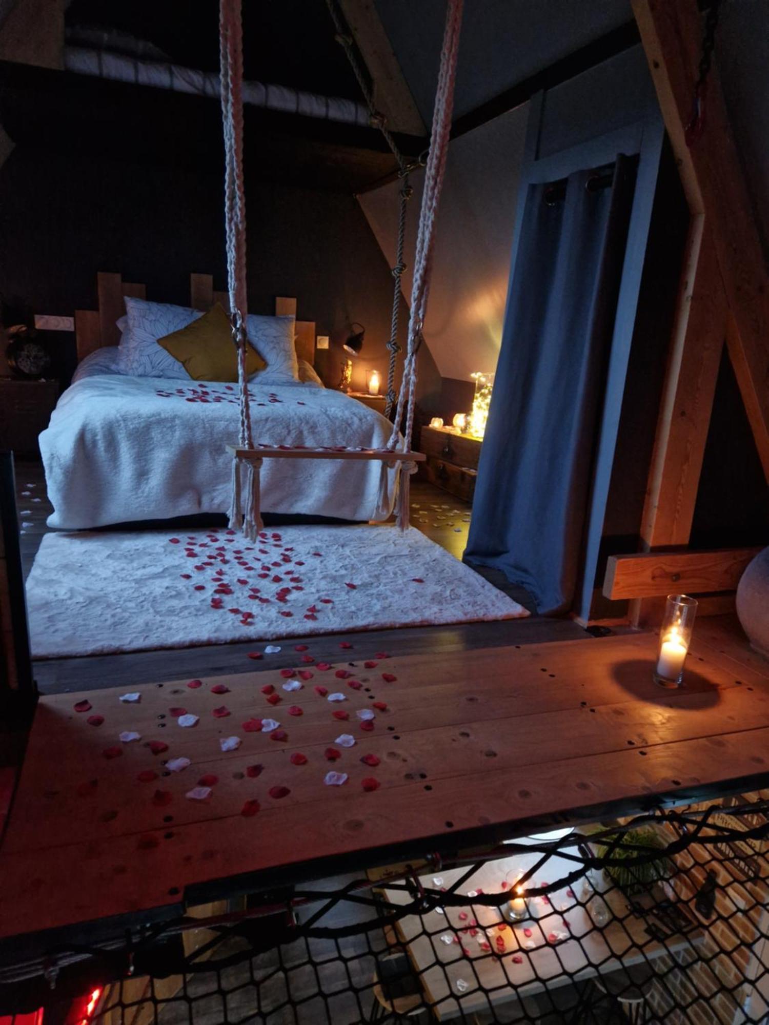Chalet Industriel Avec Filet Et Spa Sorigny 외부 사진